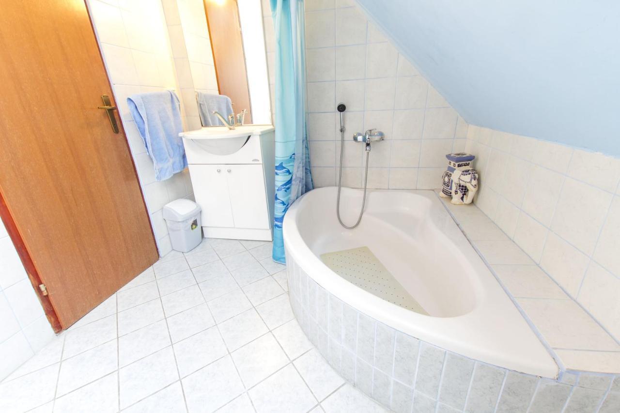 Holiday Home Juricko With Private Sauna Bizeljsko Kültér fotó